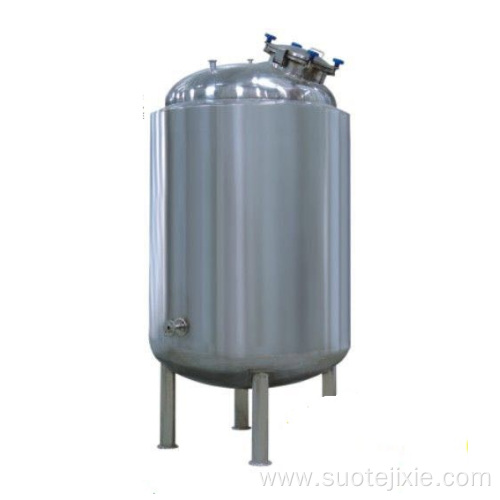 Distilled liquid storage tank